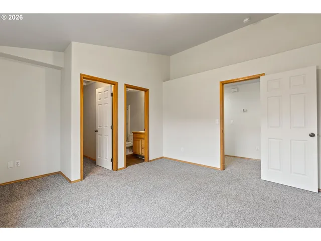 $450,000 | 1151 Northwest 21st Place, Redmond, OR 97756