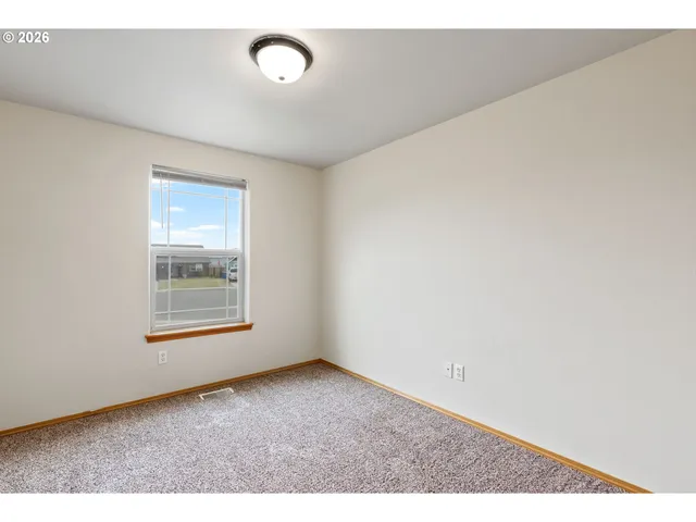 $450,000 | 1151 Northwest 21st Place, Redmond, OR 97756