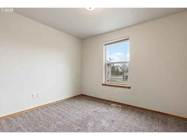 $450,000 | 1151 Northwest 21st Place, Redmond, OR 97756