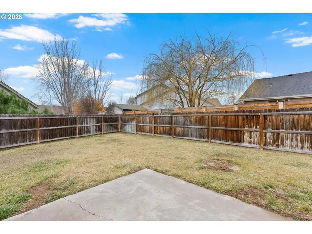 $450,000 | 1151 Northwest 21st Place, Redmond, OR 97756