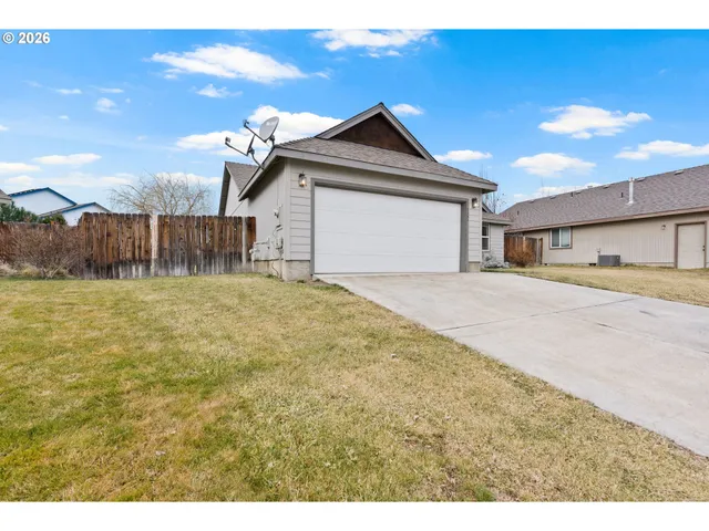 $450,000 | 1151 Northwest 21st Place, Redmond, OR 97756
