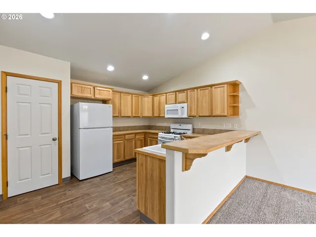 $450,000 | 1151 Northwest 21st Place, Redmond, OR 97756