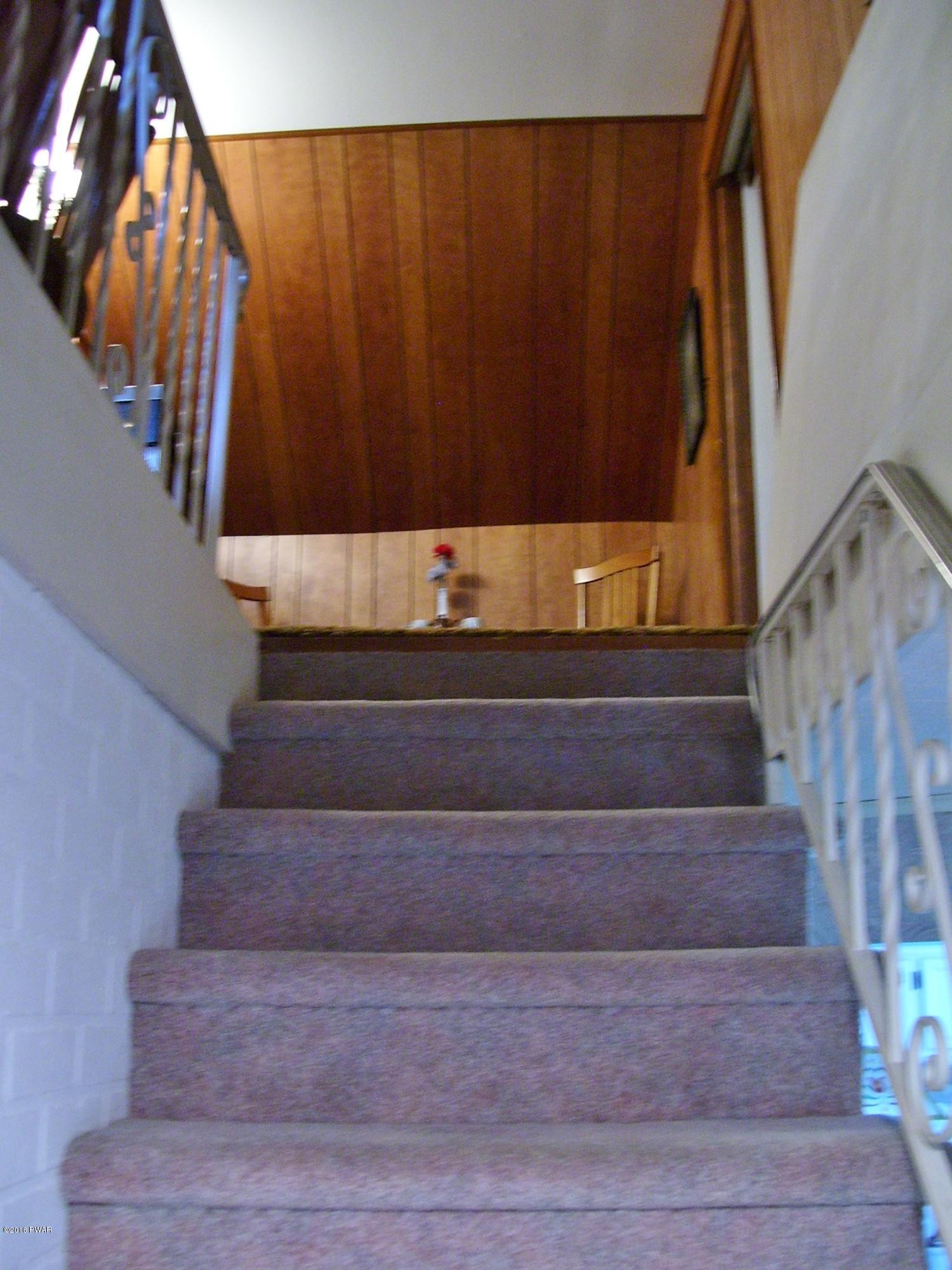 946 Main Street Newfoundland, PA 18445 - Photo 24 of 57