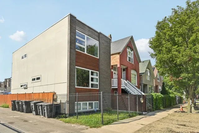 $779,000 | 1214 North Rockwell Street, Chicago, IL 60622