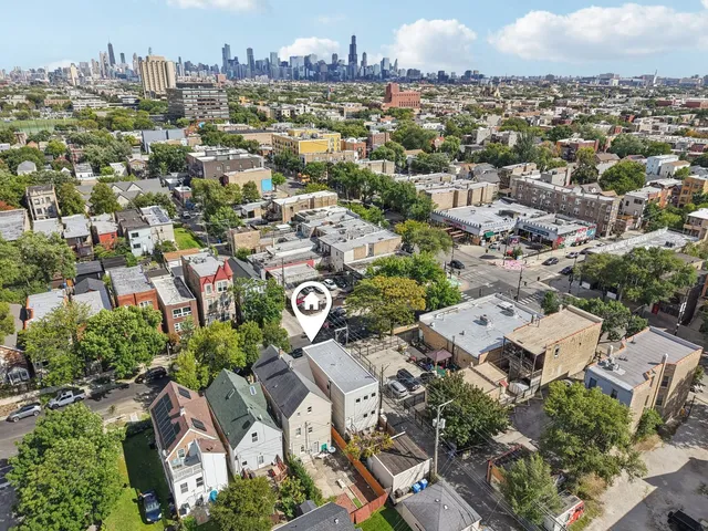 $779,000 | 1214 North Rockwell Street, Chicago, IL 60622