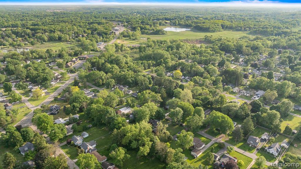 3511 Roosevelt Road Jackson, MI 49203 - Photo 4 of 67