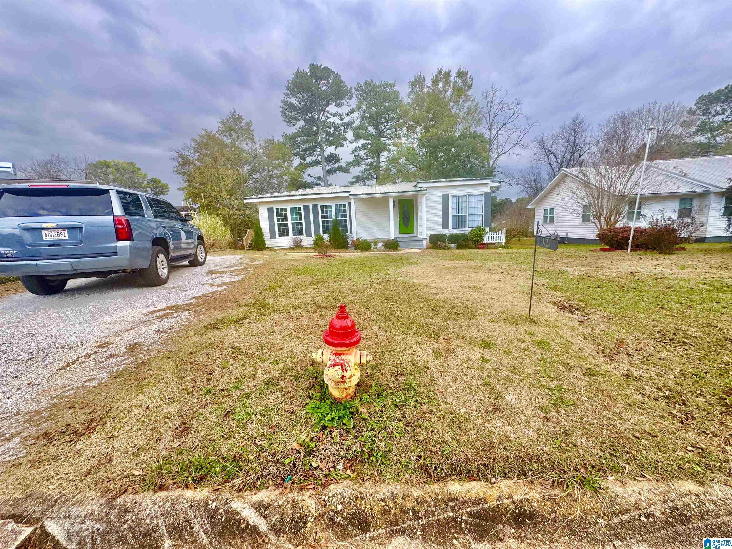 312 Wheeler Street Sylacauga, AL 35150 - Photo 33 of 37