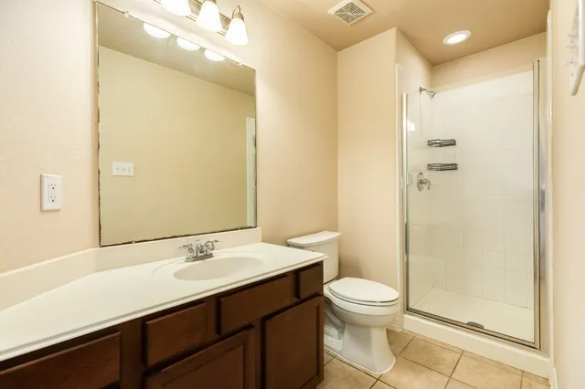 $314,900 | 1025 Luke Drive, Alvin, TX 77511