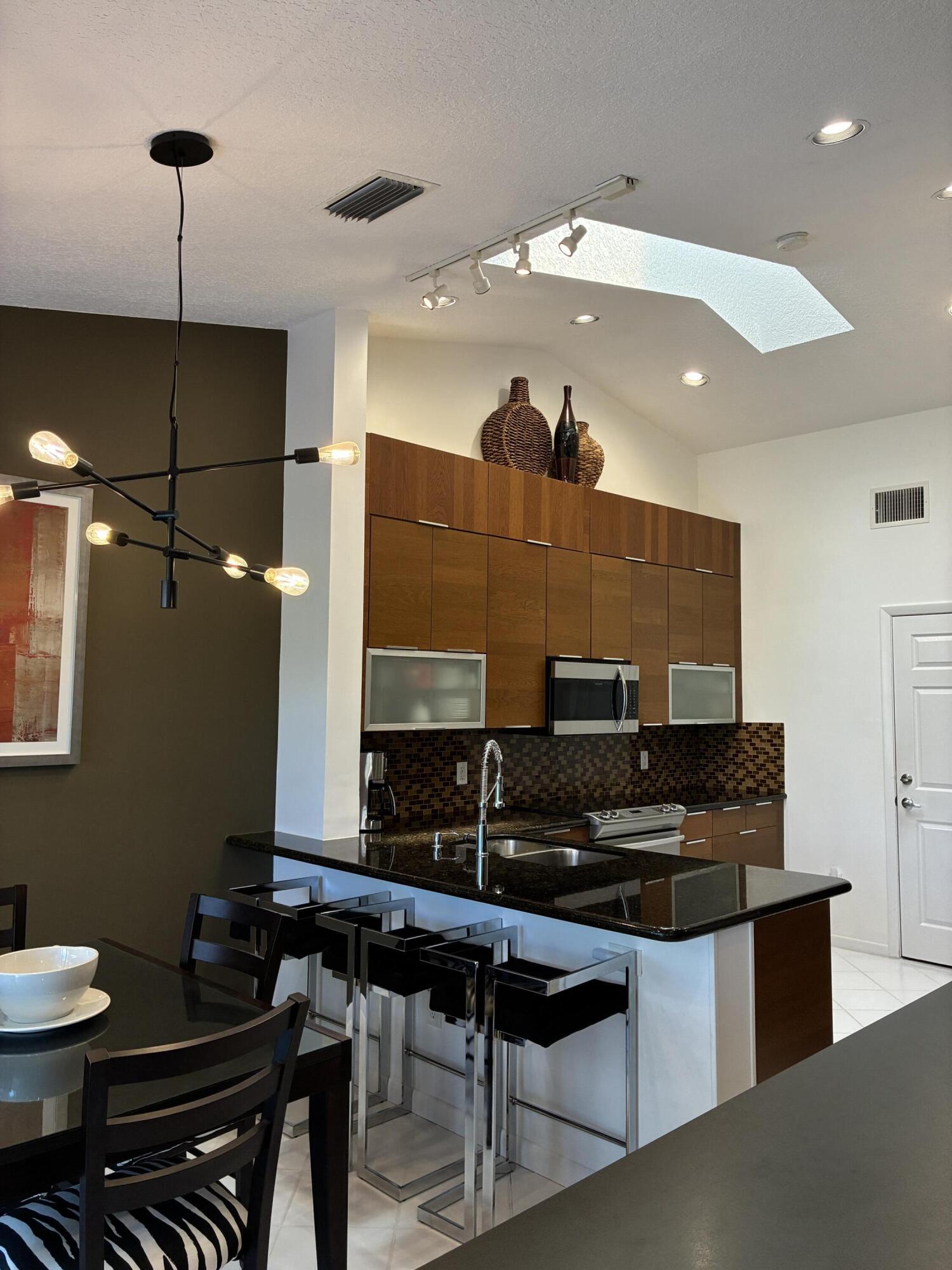 17223 Boca Club Boulevard, Unit 6 Boca Raton, FL 33487 - Photo 13 of 54 IMG_5010