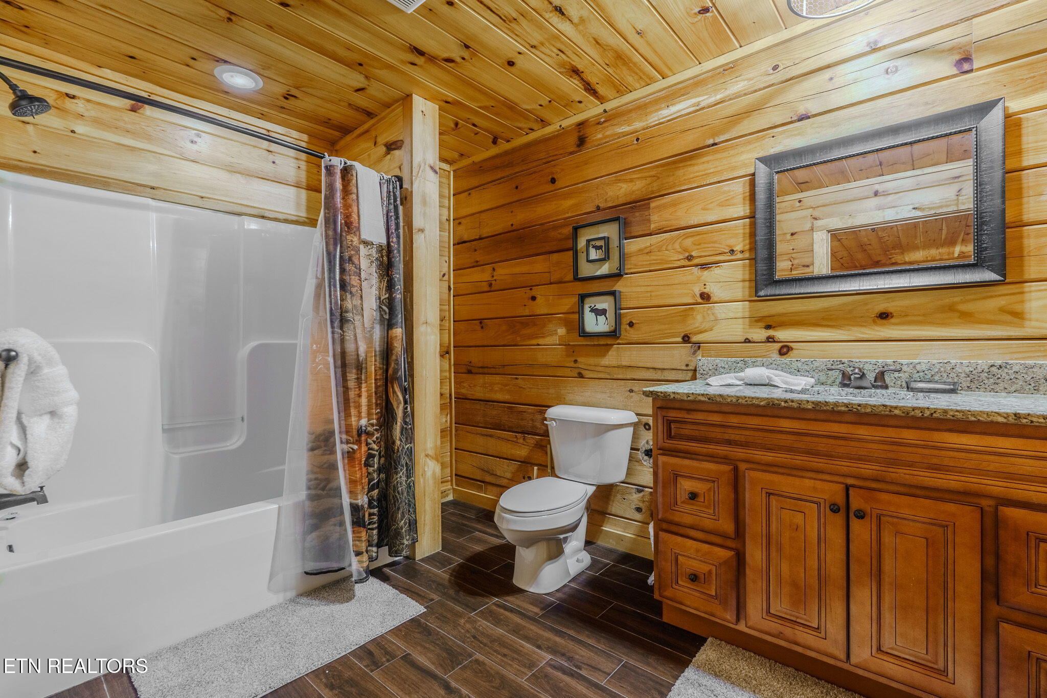 4831 Highland Pl Way Pigeon Forge, TN 37863 - Photo 18 of 48 15-web-or-mls-_DSC6421-HDR