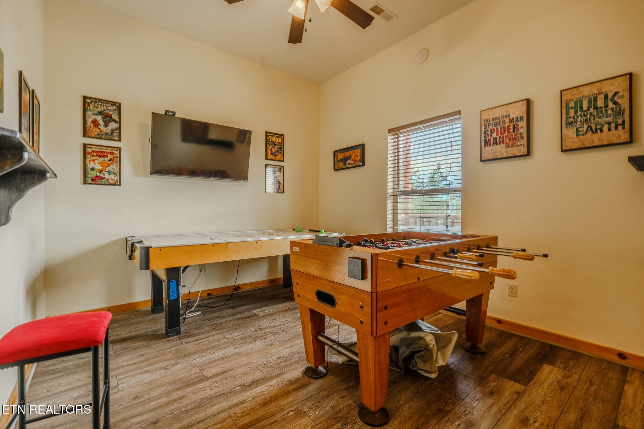4831 Highland Pl Way Pigeon Forge, TN 37863 - Photo 31 of 48 28-web-or-mls-_DSC6546-HDR