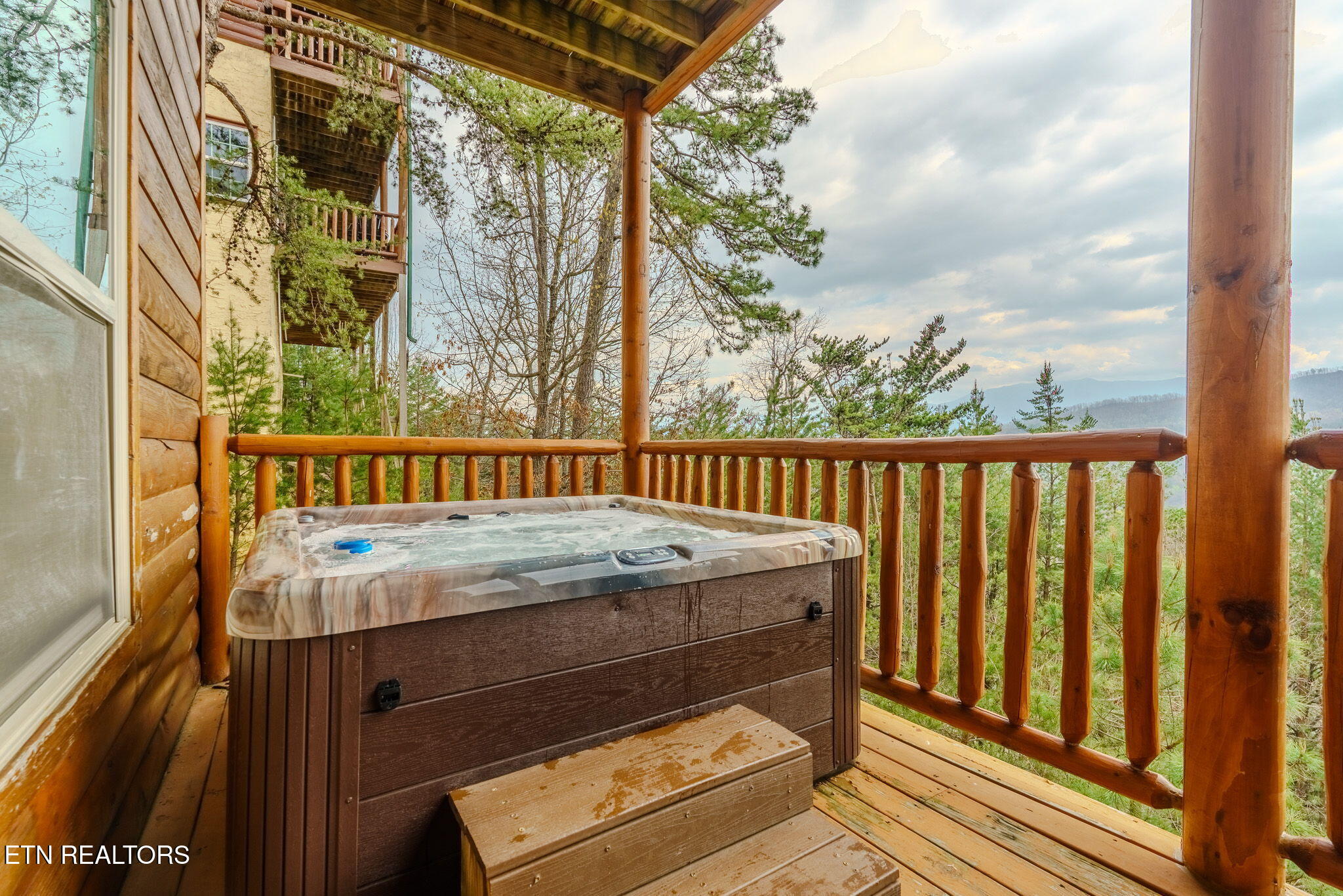 4831 Highland Pl Way Pigeon Forge, TN 37863 - Photo 39 of 48 36-web-or-mls-_DSC6656-HDR
