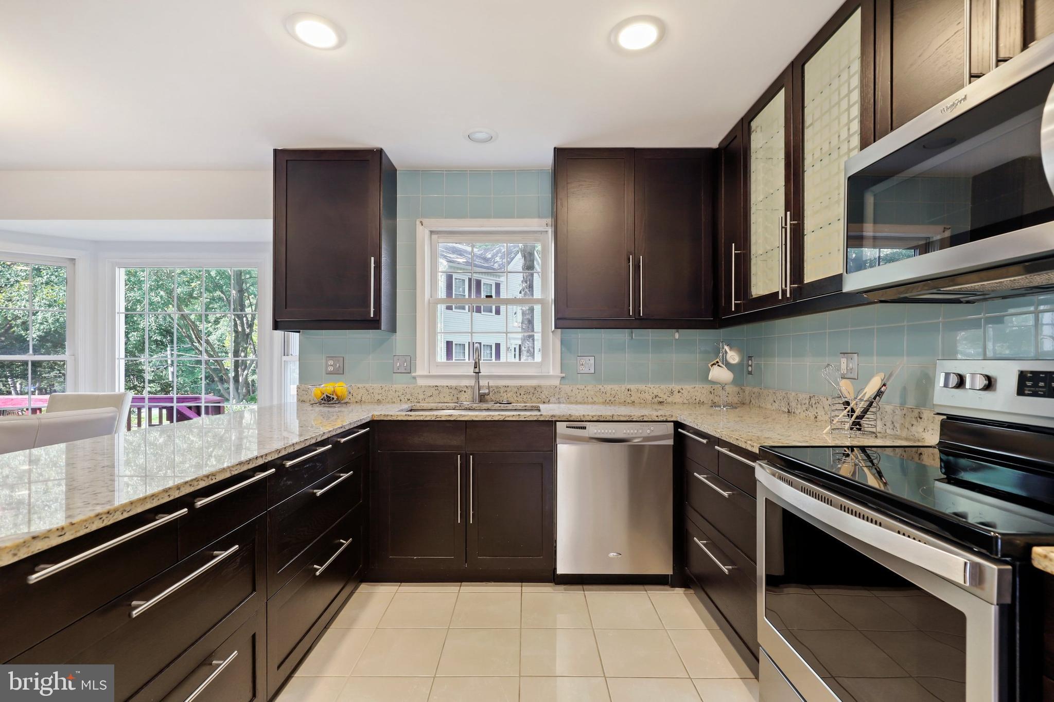7108 Dudrow Court Springfield, VA 22150 - Photo 11 of 43 Gallery Image 11
