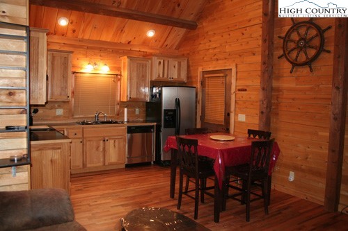 552 Roby Poe Road Crumpler, NC 28617 - Photo 5 of 11 Gallery Image 5