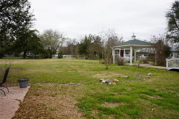 $2,200 | 9500 Mayfield - Main House, Richards, TX 77873