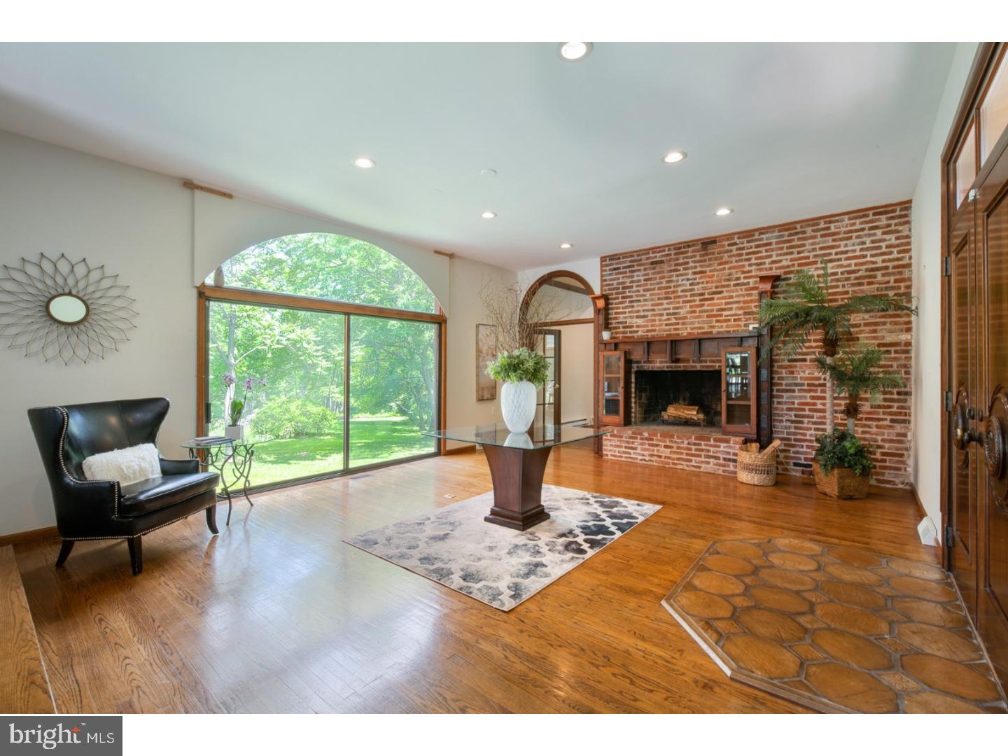 1341 Valley Road Villanova, PA 19085 - Photo 3 of 25