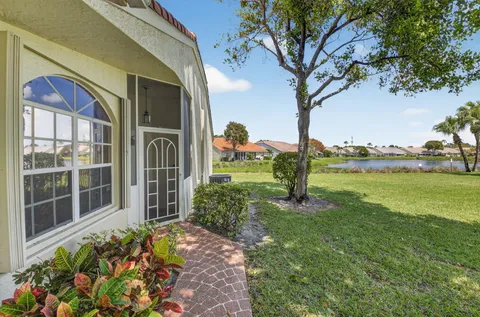 $465,000 | 6171 Floral Lakes Drive, Delray Beach, FL 33484