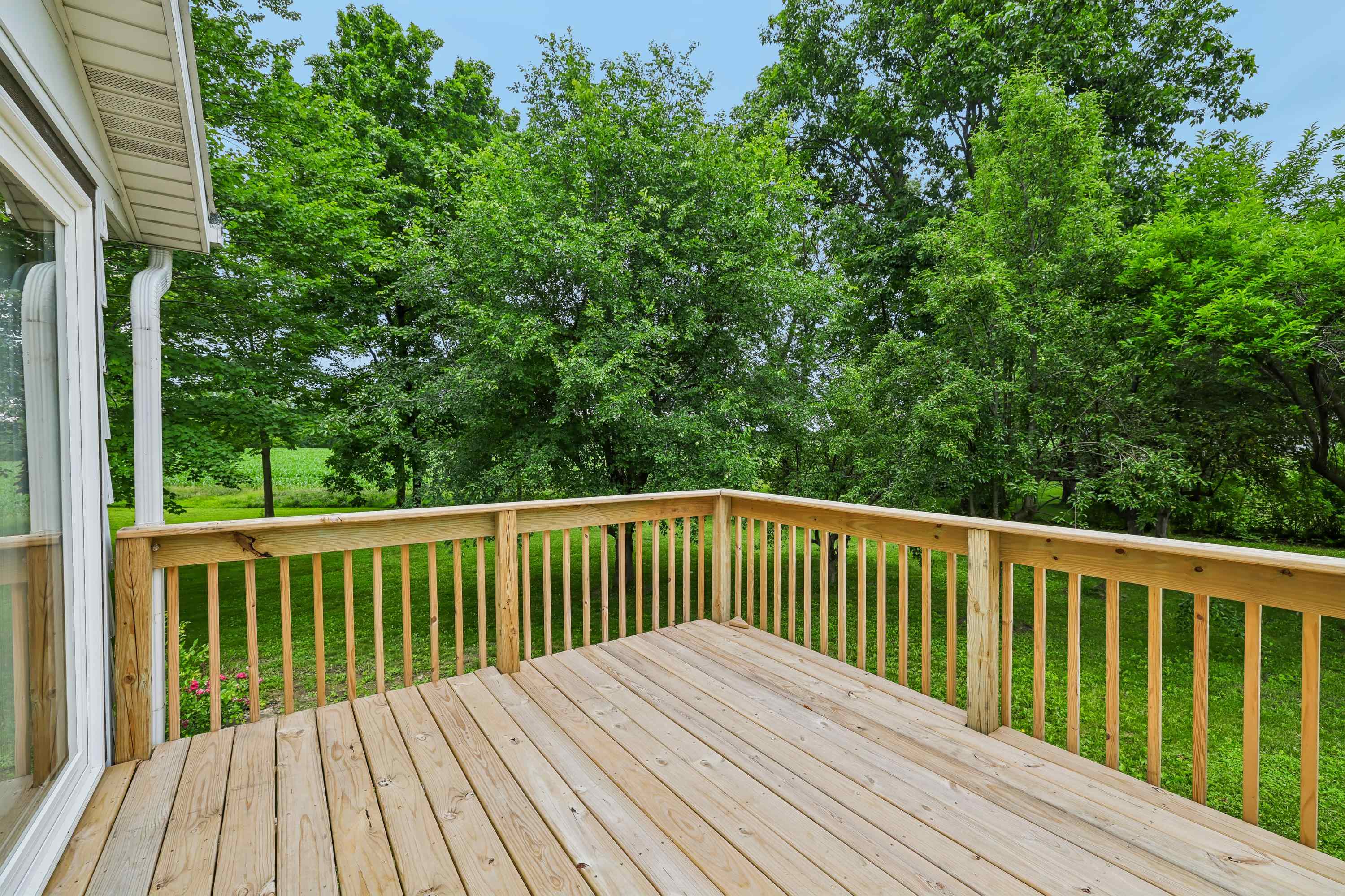 W1152 Fox Columbus, WI 53925 - Photo 26 of 68
