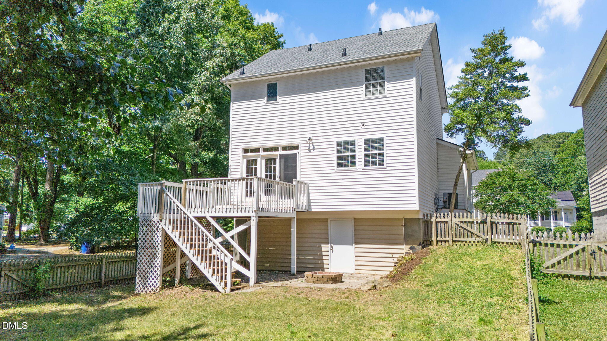 2128 Bellaire Avenue Raleigh, NC 27608 - Photo 11 of 43