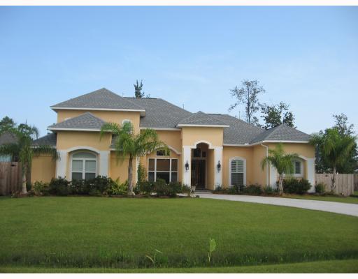 1372 Rue Beauvais Mandeville, LA 70471 - Photo 1 of 7 Gallery Image 1