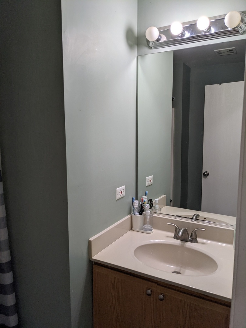 1558 Azalea Circle Romeoville, IL 60446 - Photo 14 of 26 Gallery Image 14