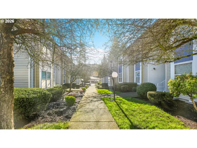 $230,000 | 4614 West Powell Boulevard, Unit 258, Gresham, OR 97030
