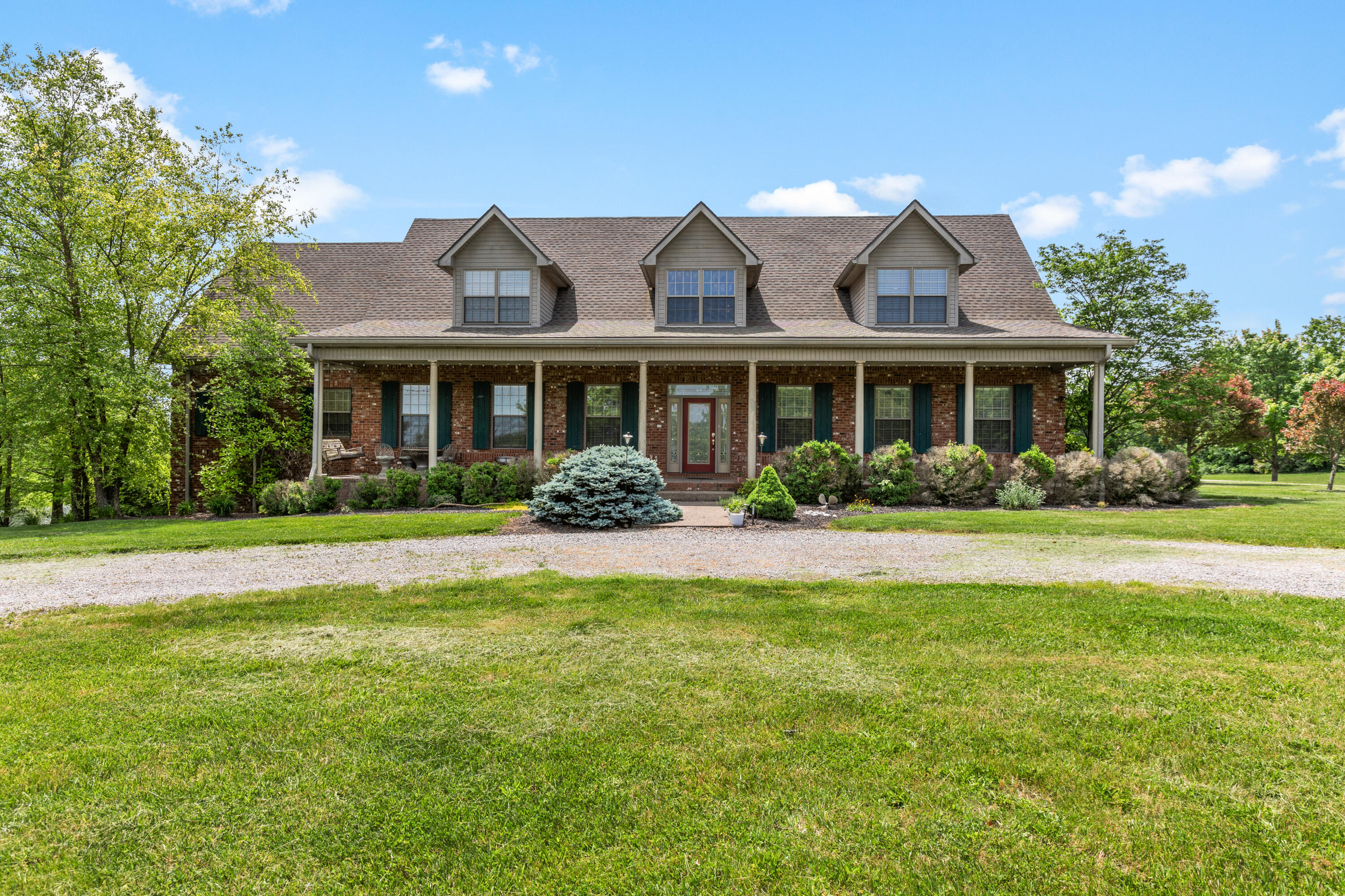 1323 Pea Ridge Road Frankfort, KY 40601 - Photo 5 of 63 I82A4406