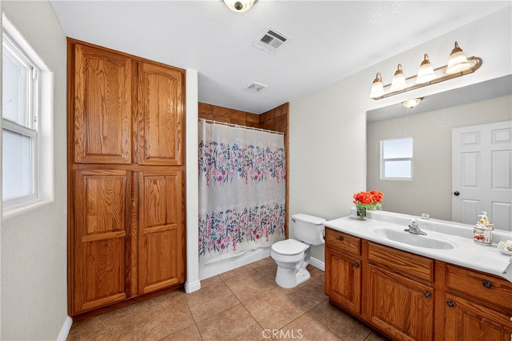 1246 Locust Road Pinon Hills, CA 92372 - Photo 21 of 58