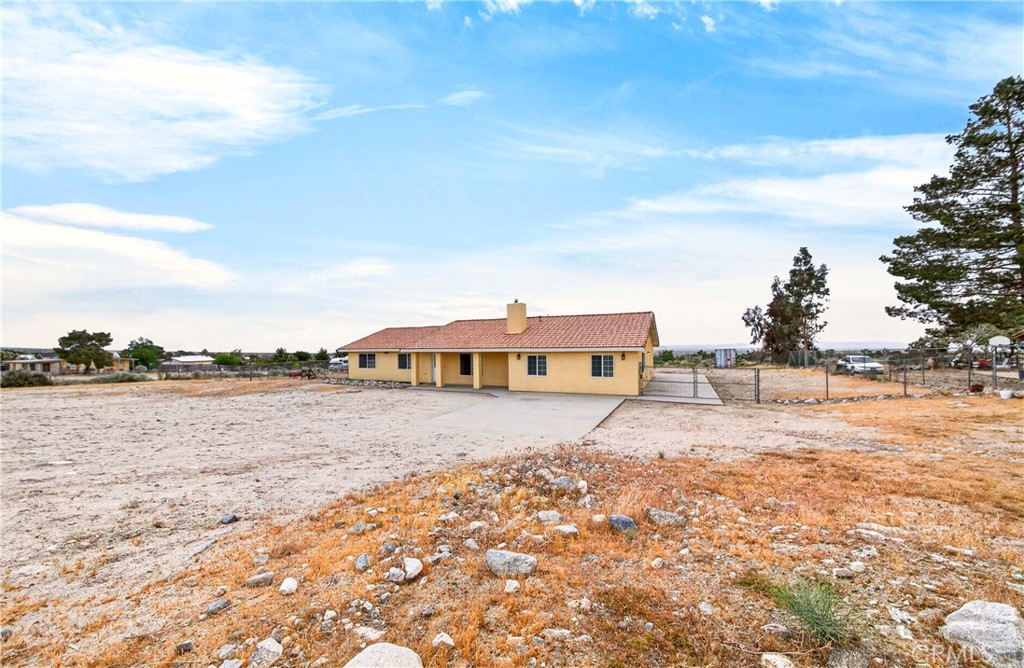 1246 Locust Road Pinon Hills, CA 92372 - Photo 45 of 58