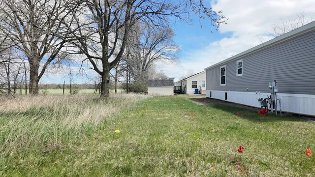 $99,999 | 20768 Kalamazoo Road, Big Rapids, MI 49307