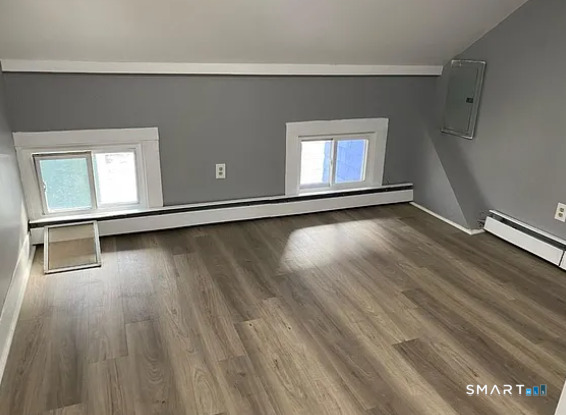 65 Twiss Street Meriden, CT 06450 - Photo 8 of 8