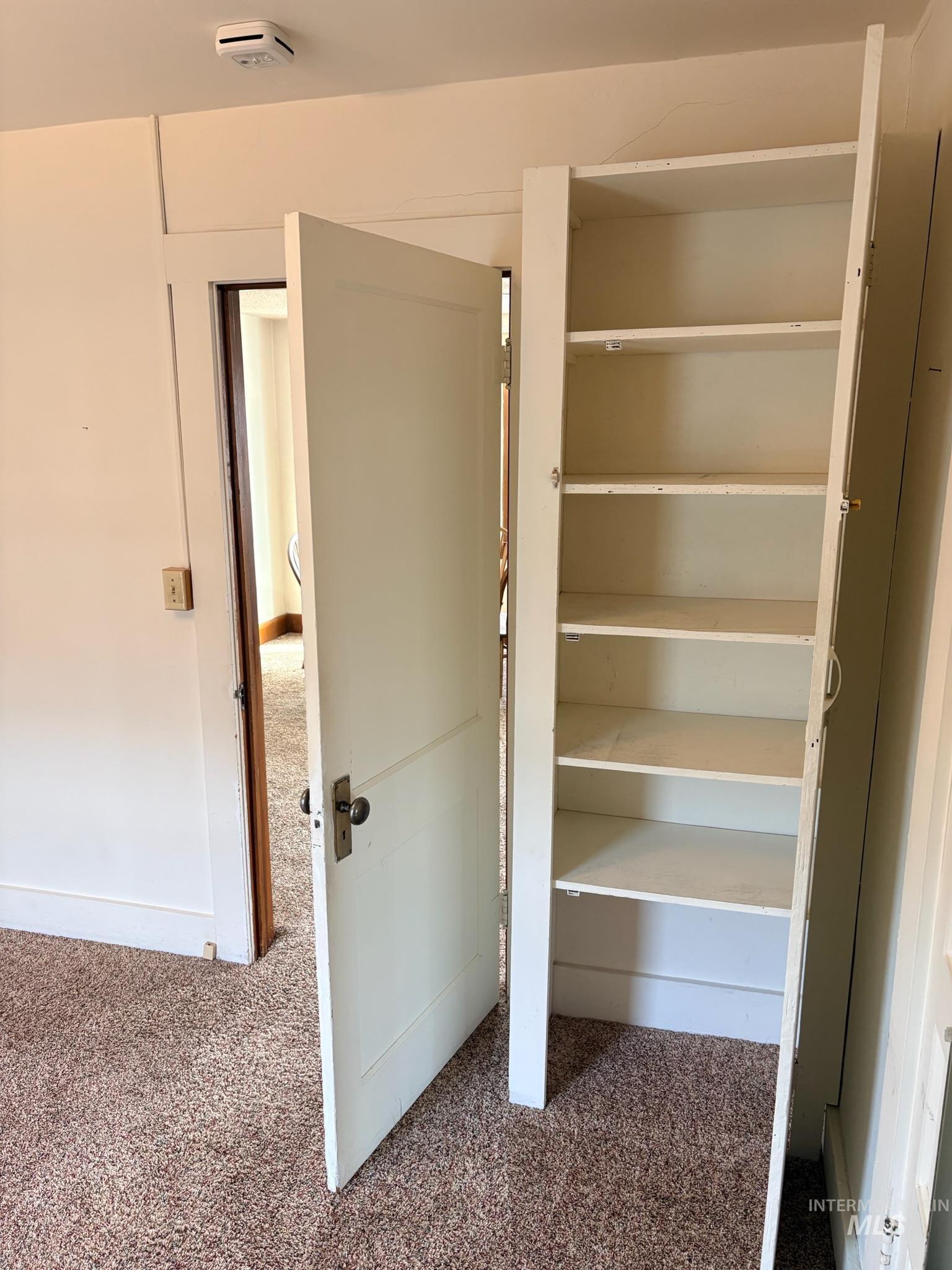 627 Southwest 3rd Street Fruitland, ID 83619 - Photo 18 of 35 View of closet