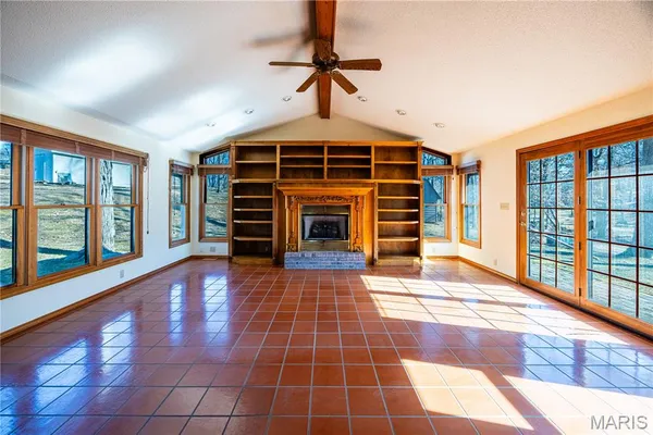 $279,000 | 1044 Oakland Drive, Jackson, MO 63755