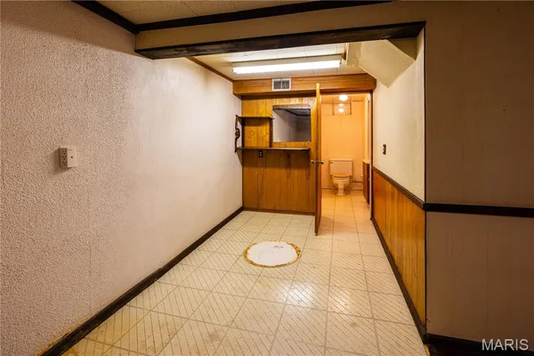 $279,000 | 1044 Oakland Drive, Jackson, MO 63755