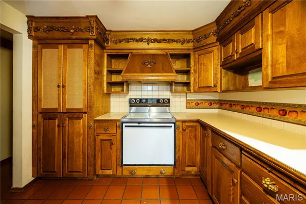 $279,000 | 1044 Oakland Drive, Jackson, MO 63755