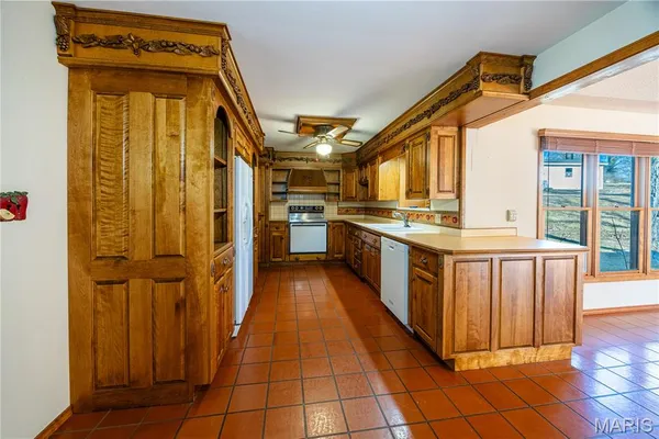 $279,000 | 1044 Oakland Drive, Jackson, MO 63755