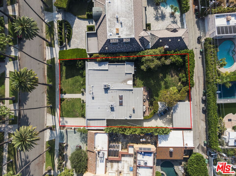 513 Foothill Road Beverly Hills, CA 90210 - Photo 8 of 9 an aerial view of houses with outdoor space