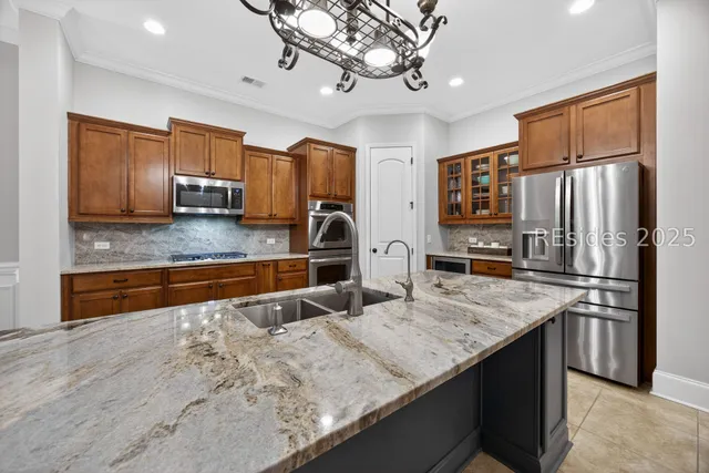 $897,000 | 15 Little Pine Court, Bluffton, SC 29910