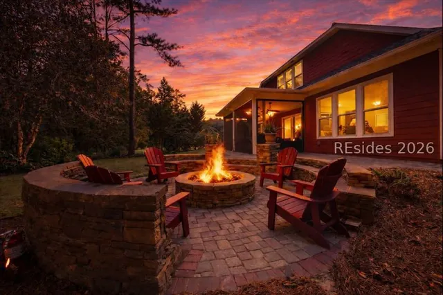 $897,000 | 15 Little Pine Court, Bluffton, SC 29910