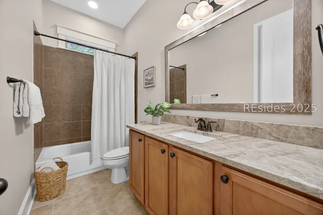 $897,000 | 15 Little Pine Court, Bluffton, SC 29910