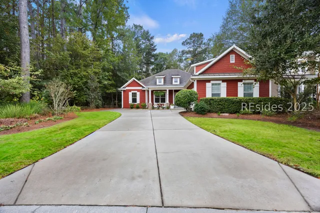 $897,000 | 15 Little Pine Court, Bluffton, SC 29910