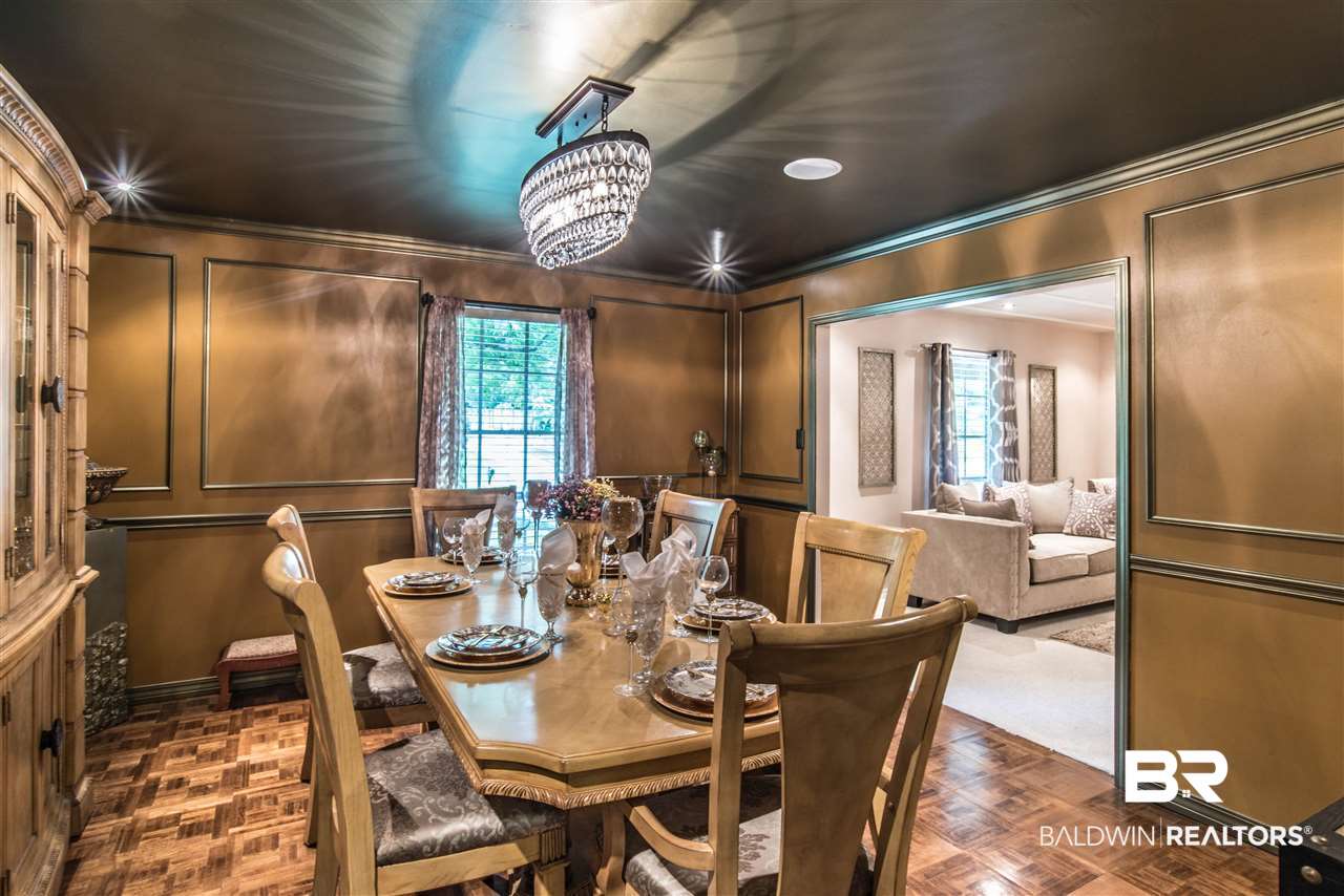 5766 Chester Court Mobile, AL 36609 - Photo 8 of 44