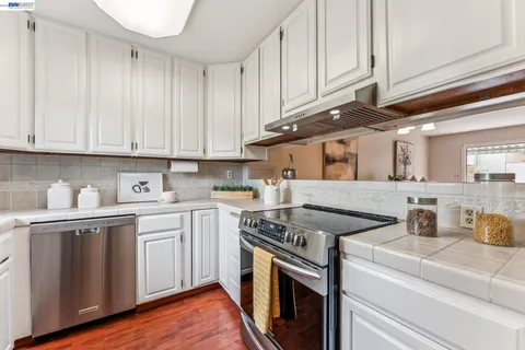 $759,000 | 1130 Fontana Drive, Alameda, CA 94502