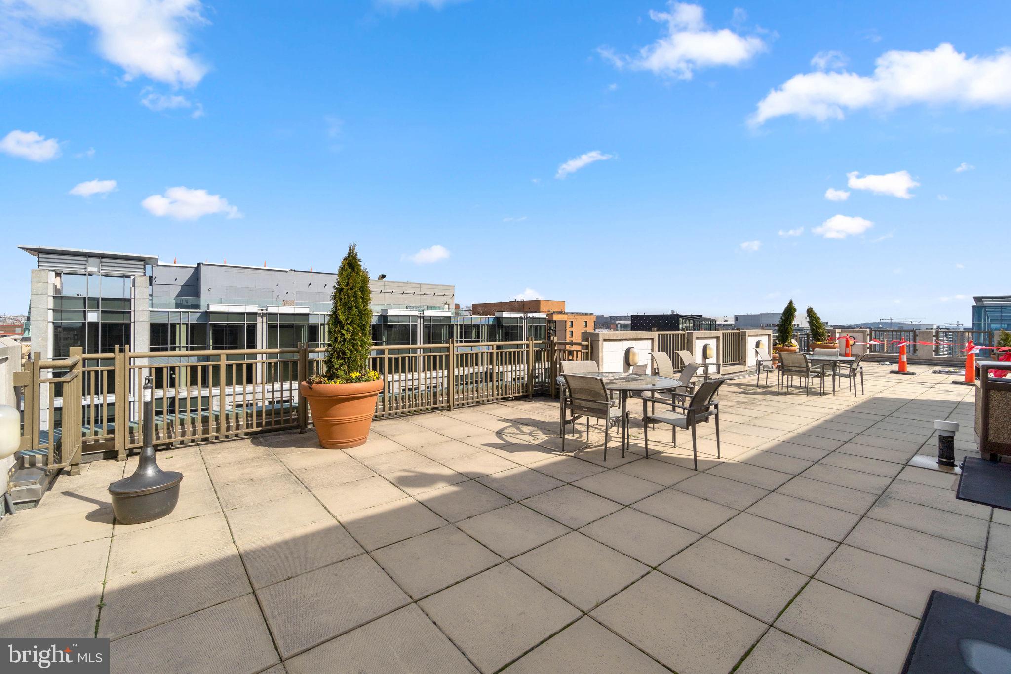 1150 K Street Northwest, Unit 1408 Washington, DC 20005 - Photo 27 of 29 Rooftop Terrace