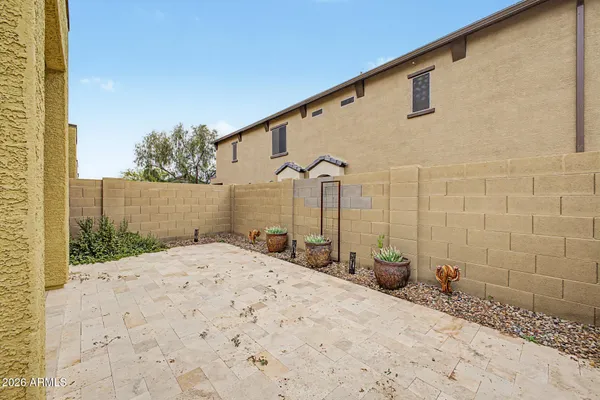 $425,000 | 2725 East Mine Creek Road, Unit 1187, Phoenix, AZ 85024