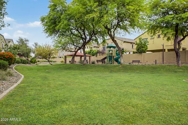$425,000 | 2725 East Mine Creek Road, Unit 1187, Phoenix, AZ 85024