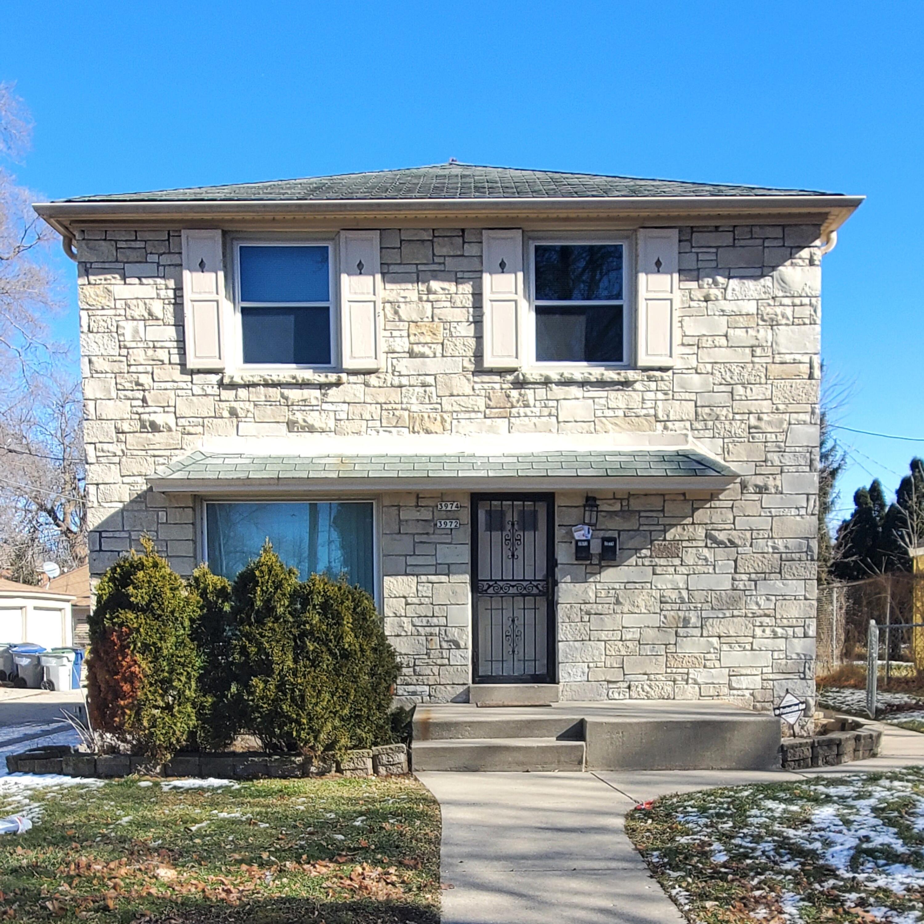 3974 North 38th St  