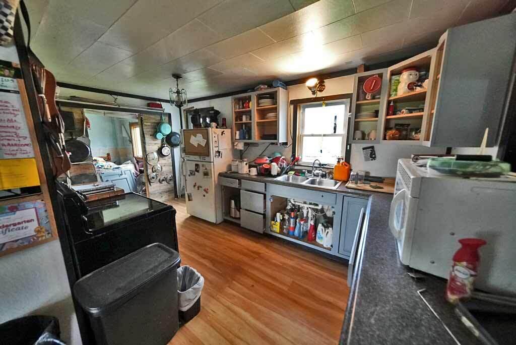 25 South McIntyre Road Houlton, ME 04730 - Photo 11 of 30 kitchen-hodgdon-home-1