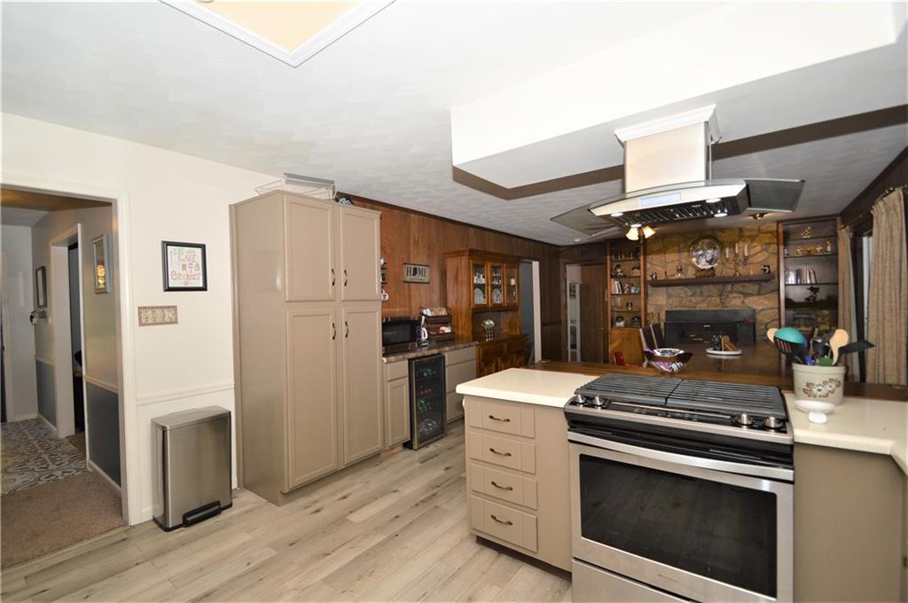6111 South Carroll Road Indianapolis, IN 46259 - Photo 14 of 41 Gallery Image 14