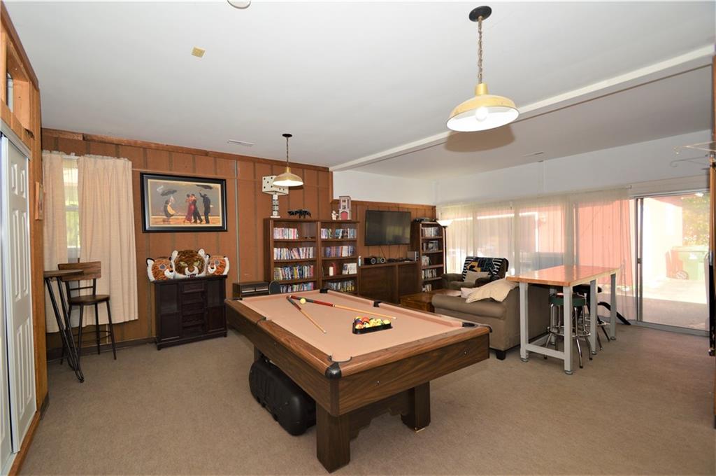 6111 South Carroll Road Indianapolis, IN 46259 - Photo 16 of 41 Gallery Image 16